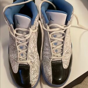 Jordan Women's Sneakers - White, Black, Blue